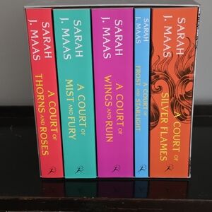 Sarah J. Maas Book Set
